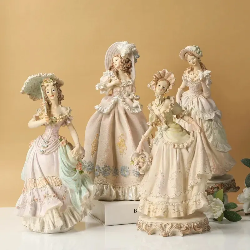 European Victorian Girl Beauty - Nutcracker Figurine recensie en prijs