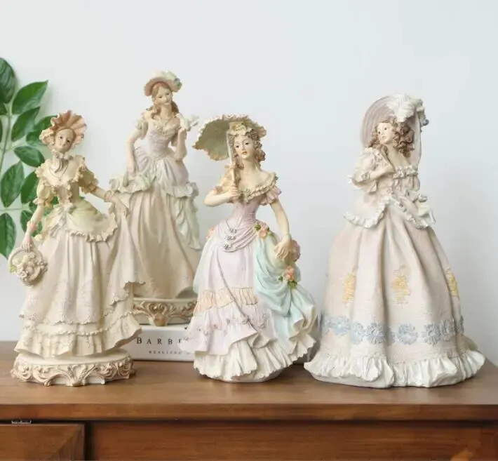 European Victorian Girl Beauty - Nutcracker Figurine recensie en prijs