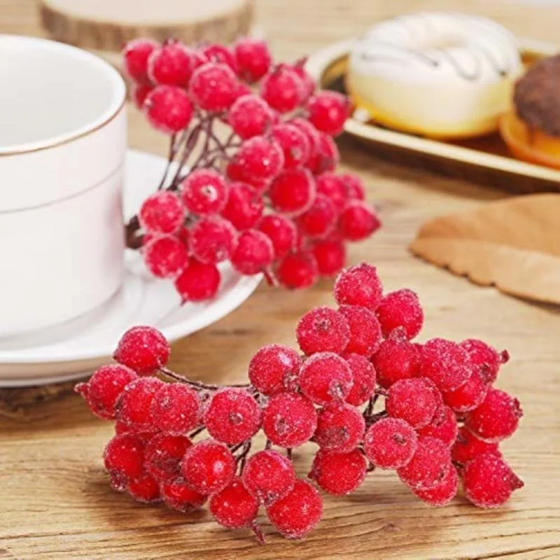 Artificial Frosted Holly Berri - Christmas Wreath Fake recensie en prijs